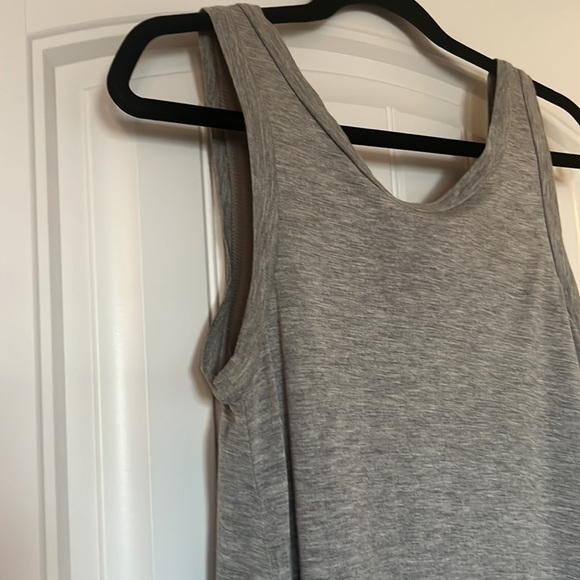 Love Happiness Tank with gold sequins - Picture 7 of 8